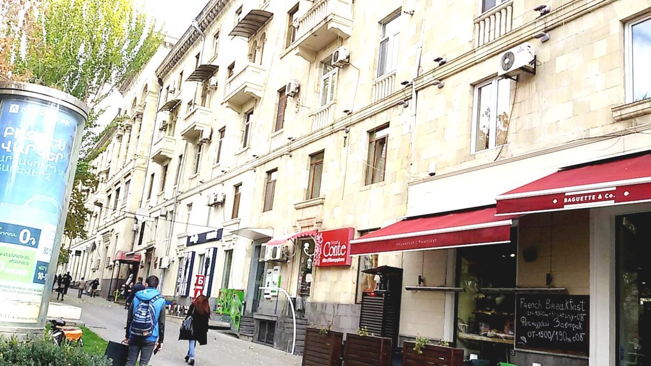 Apartment On Tumanyan 耶烈万 外观 照片
